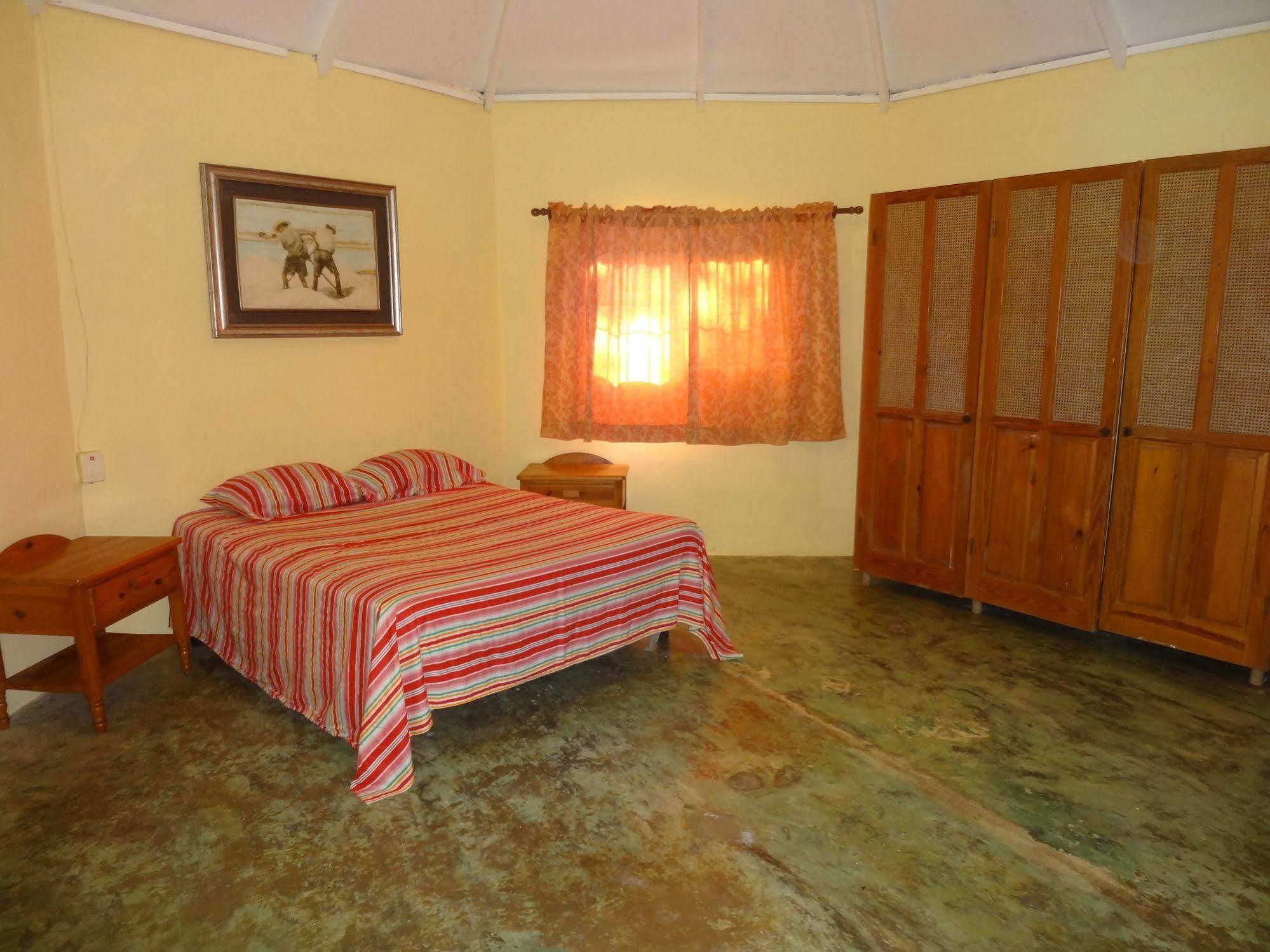 Gipsy Ranch Rooms Cabarete Exterior photo